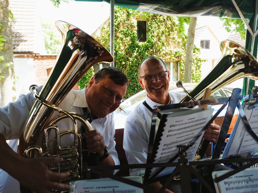 Foto Auftritt Blasmusikkapelle Schrotewichte